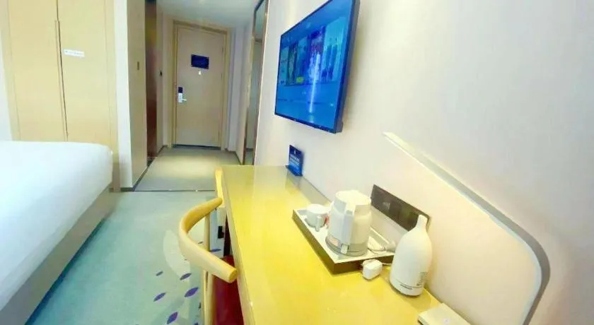 Bed in Lavande Hotel Beijing Daxing Airport Qingyuan Road Metro Station Joy City