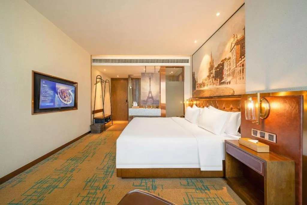 Bed in James Joyce Coffetel Chengdou Wuqing Wanda Plaza