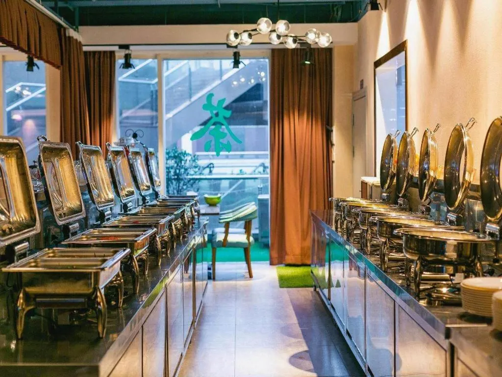 James Joyce Coffetel Chengdou Wuqing Wanda Plaza