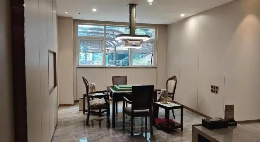 James Joyce Coffetel Chengdou Wuqing Wanda Plaza