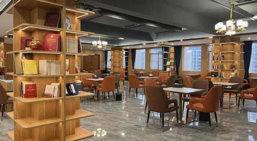 James Joyce Coffetel Chengdou Wuqing Wanda Plaza