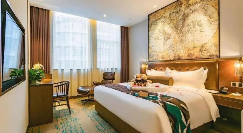 Bed in James Joyce Coffetel Chengdou Wuqing Wanda Plaza