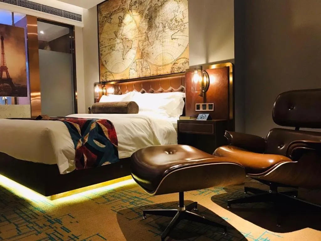 Bed in James Joyce Coffetel Chengdou Wuqing Wanda Plaza
