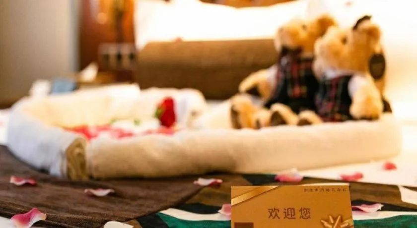 Bed in James Joyce Coffetel Chengdou Wuqing Wanda Plaza