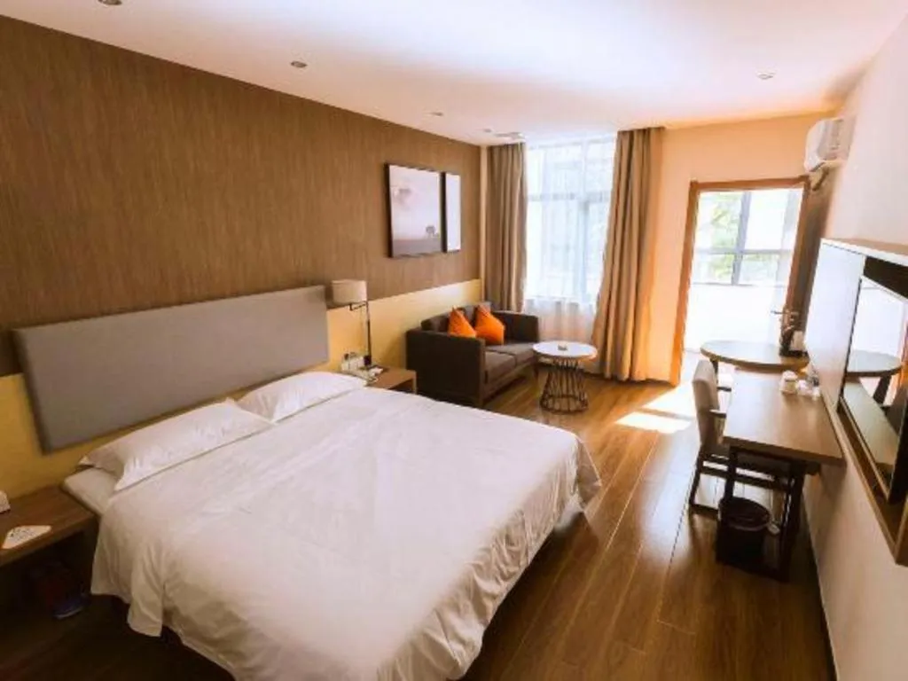 Bed in Jtour Inn Suizhou Yanhe Avenue