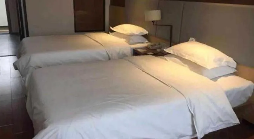 Bed in Jtour Inn Suizhou Yanhe Avenue