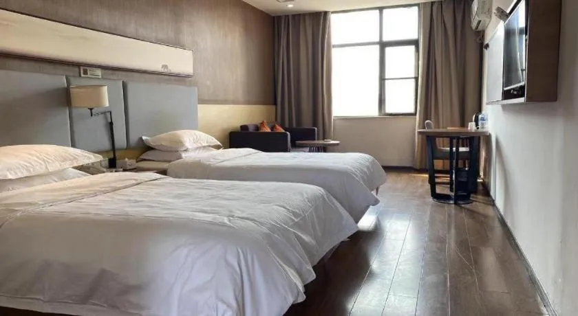 Bed in Jtour Inn Suizhou Yanhe Avenue