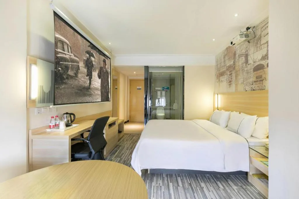 Bed in City Comfort Inn Guangzhou Zengcheng Wanda Plaza Metro Station