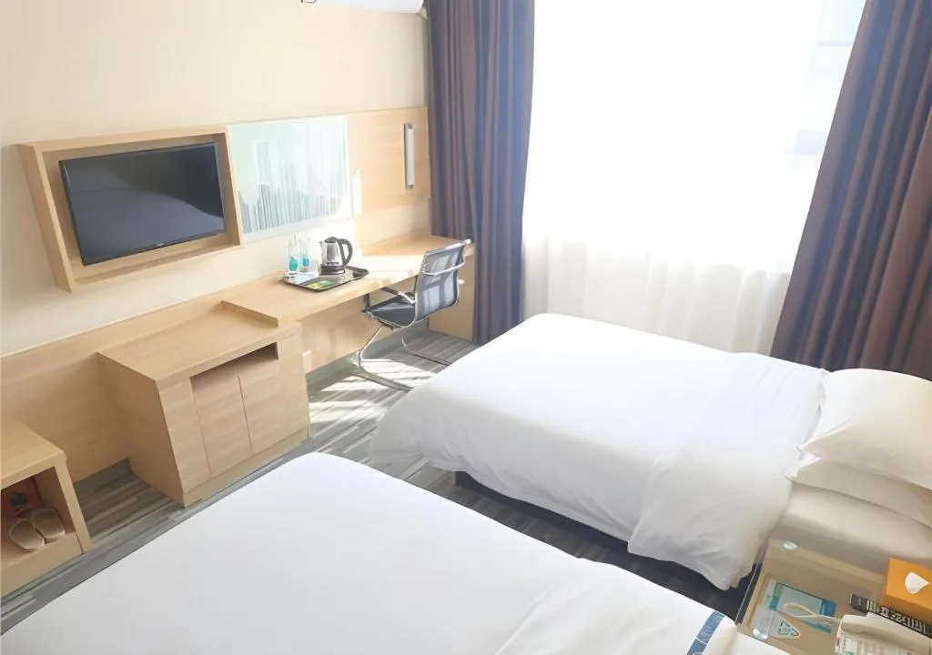 Bed in City Comfort Inn Guangzhou Zengcheng Wanda Plaza Metro Station
