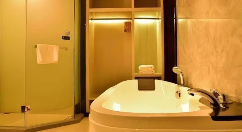 Echarm Hotel Xiantao Yuantai Weilaicheng