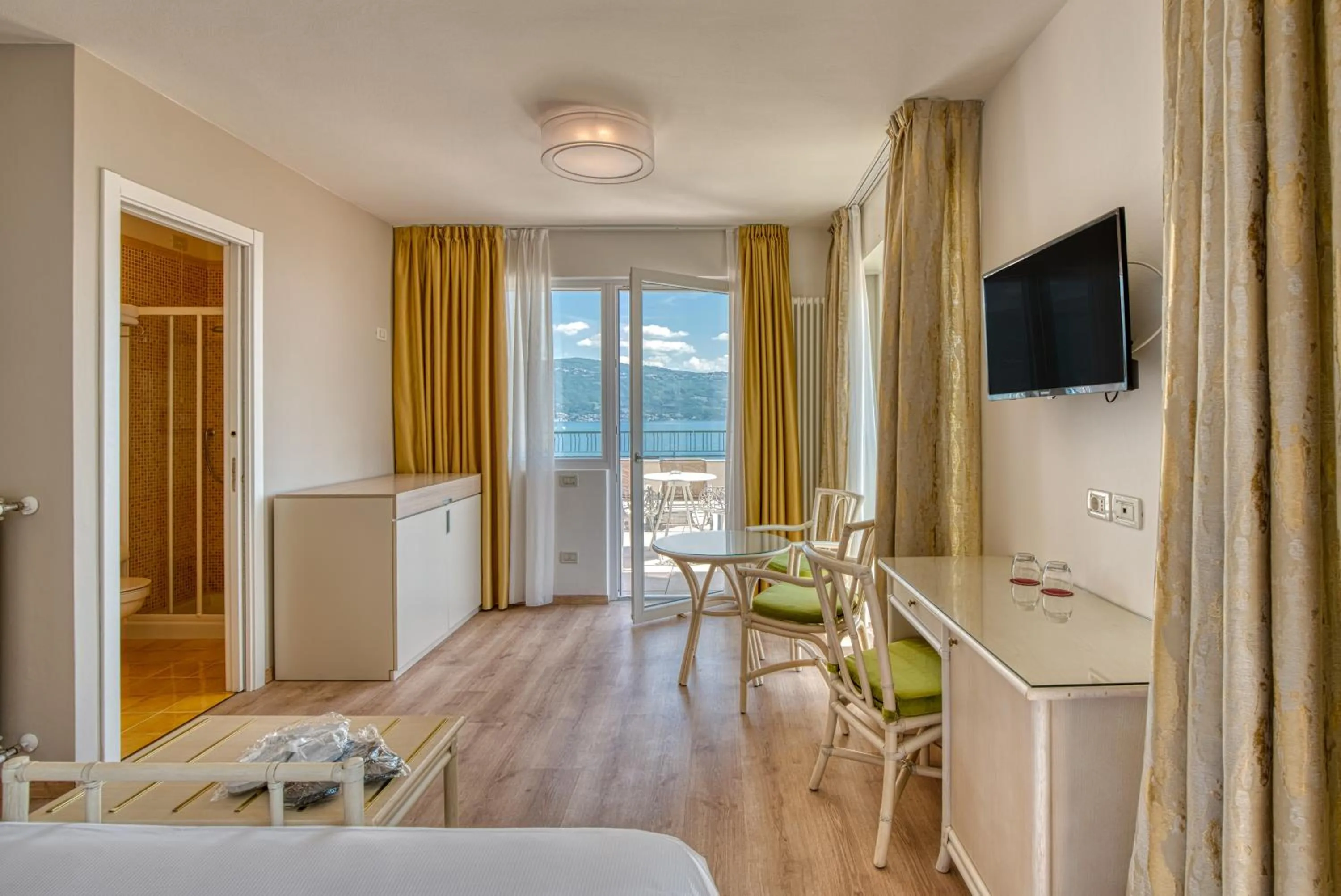 Bed in Hotel Villa Europa