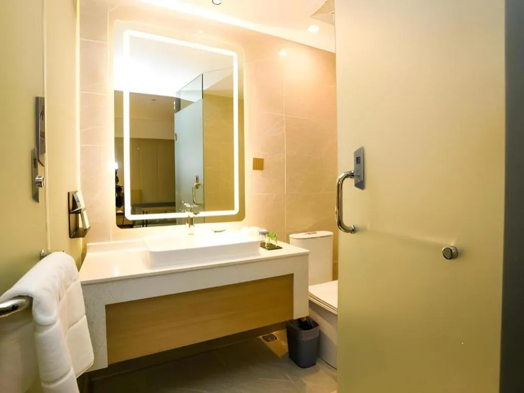 Borrman Hotel Xiamen Xiang'an Maxiang