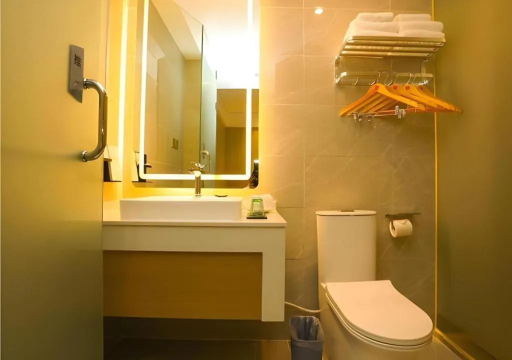 Borrman Hotel Xiamen Xiang'an Maxiang