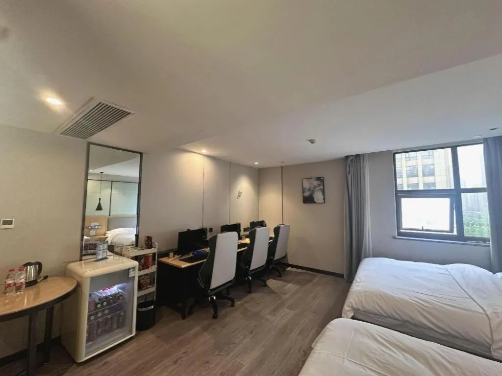 Bed in Echarm Hotel Hefei Binhu Exhibition Center