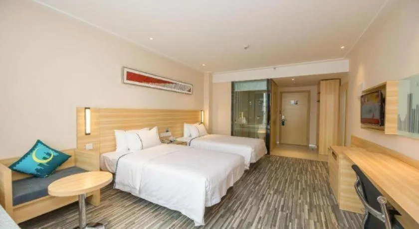 Bed in City Comfort Inn Chengdu Longquanyi District Beijing Road