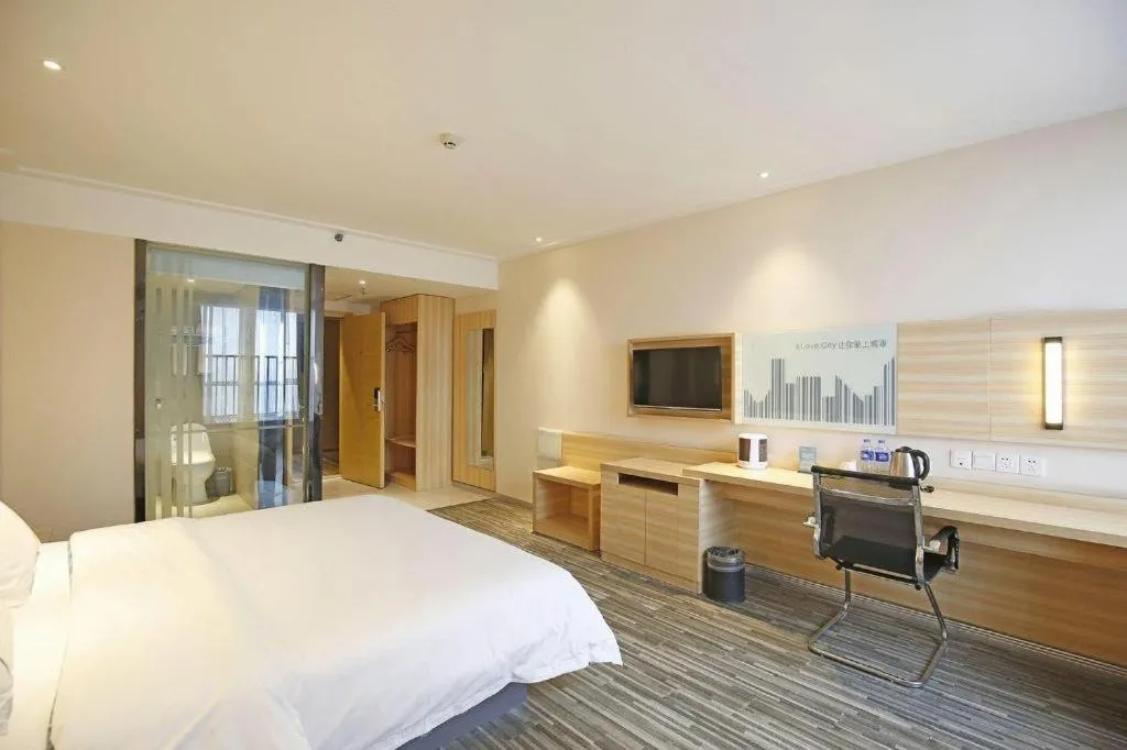 Bed in City Comfort Inn Chengdu Longquanyi District Beijing Road