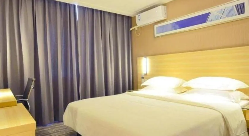 Bed in City Comfort Inn Shenzhen Longhua District Government