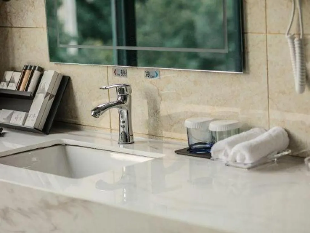 Borrman Hotel Wuxi Hubin Business Street