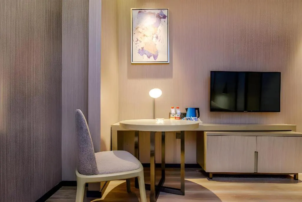 Echarm Hotel Guizhou Xingyi Jushan Avenue