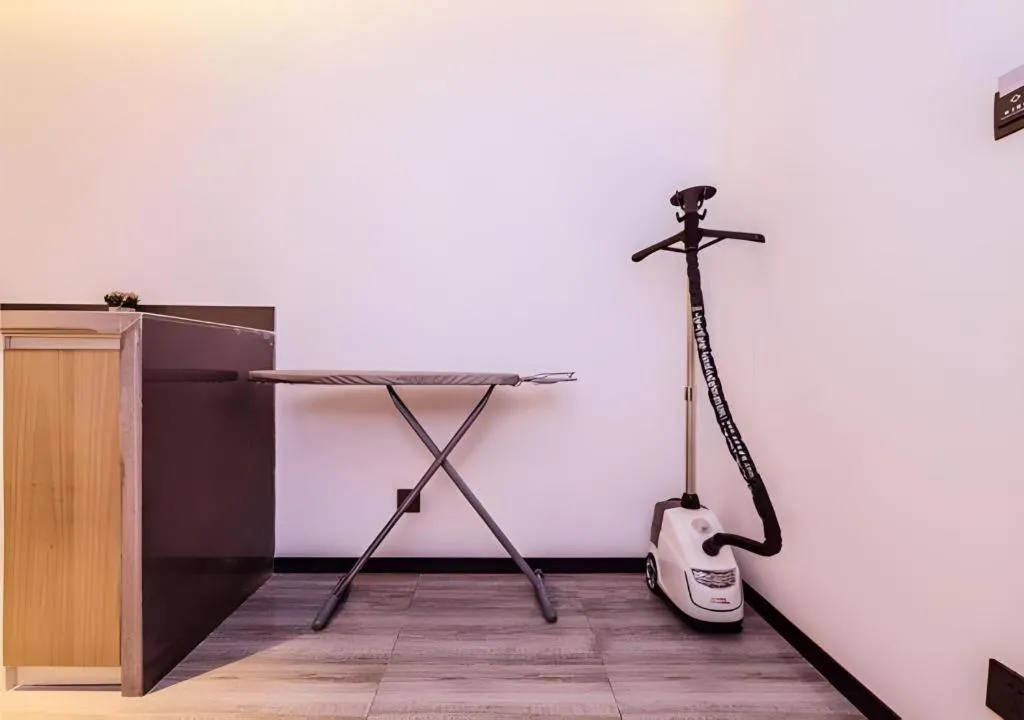 Echarm Hotel Guizhou Xingyi Jushan Avenue