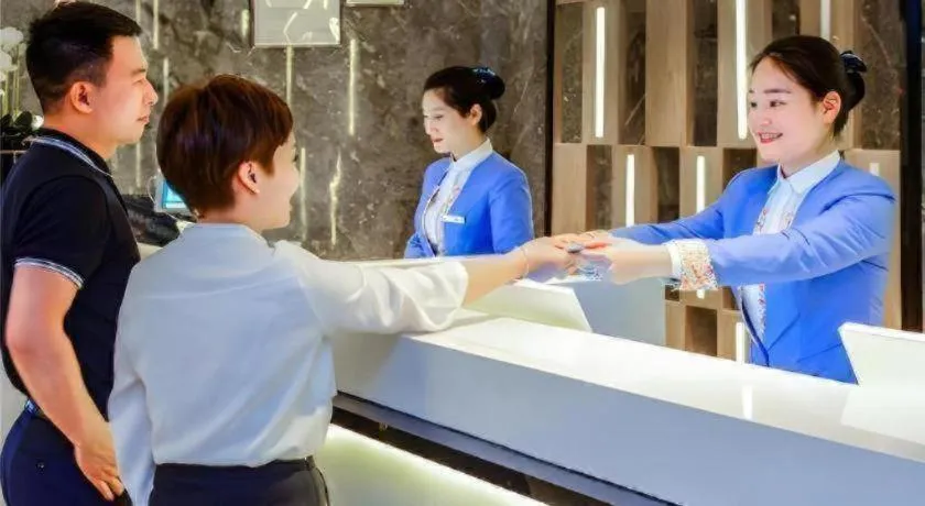 Echarm Hotel Guizhou Xingyi Jushan Avenue