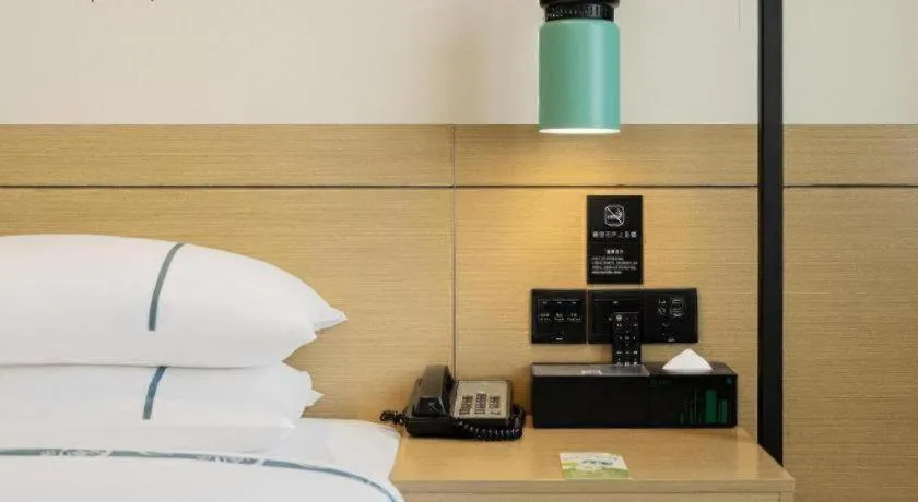 Bed in City Comfort Inn Xianning Wenquan Road Walmart Plaza