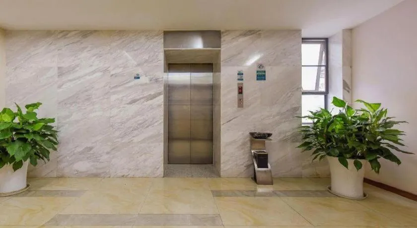 City Comfort Inn Hotel Guiyang Normal University Yangmingci Metro Station