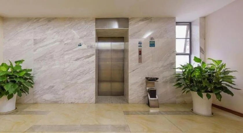 City Comfort Inn Hotel Guiyang Normal University Yangmingci Metro Station