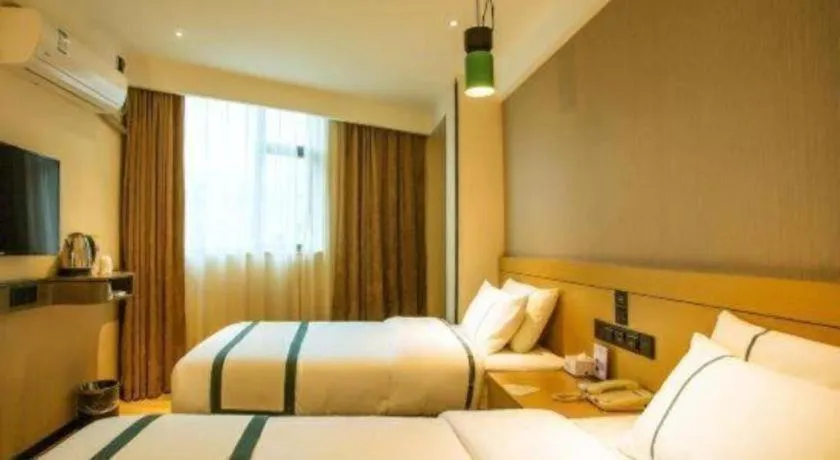 Bed in City Comfort Inn Hezhou Avenue