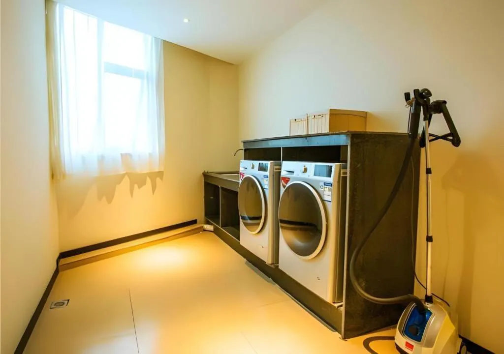 City Comfort Inn Hezhou Avenue