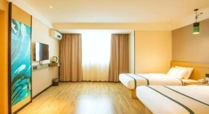 Bed in City Comfort Inn Hezhou Avenue