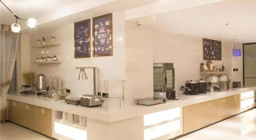 City Comfort Inn Yuzhou Yuwang Square