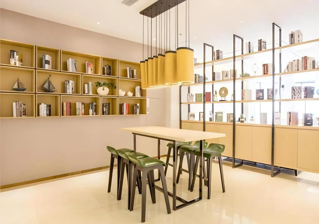 City Comfort Inn Yuzhou Yuwang Square