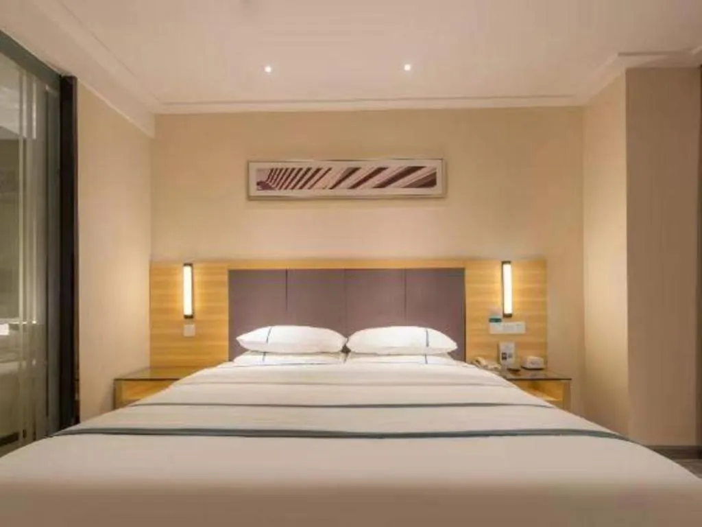 Bed in City Comfort Inn Dongguan Nancheng Tian'an Digital City