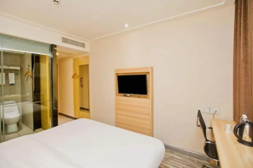 Bed in City Comfort Inn Dongguan Nancheng Tian'an Digital City