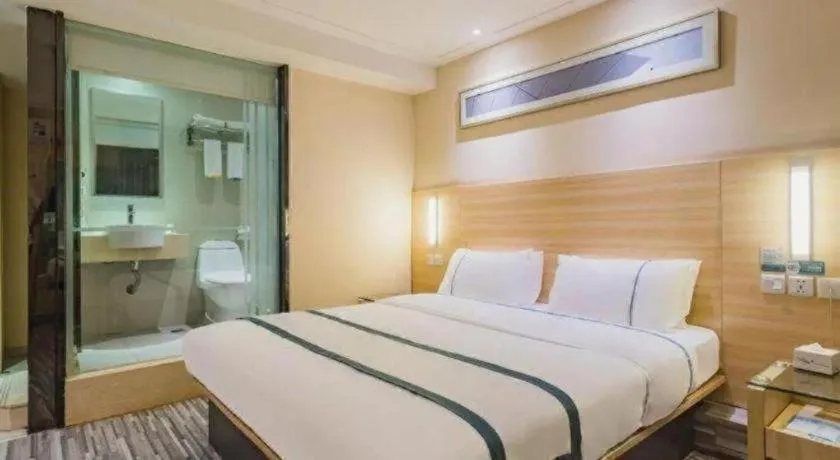 Bed in City Comfort Inn Dongguan Nancheng Tian'an Digital City
