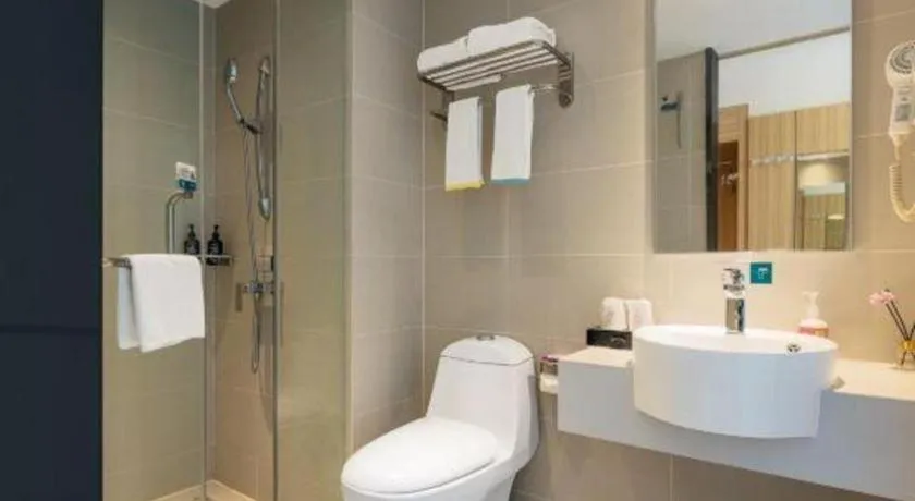 City Comfort Inn Maoming High Speed Railway Station Wenming Road