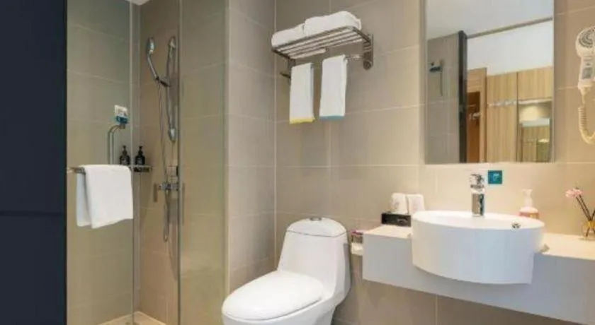 City Comfort Inn Maoming High Speed Railway Station Wenming Road