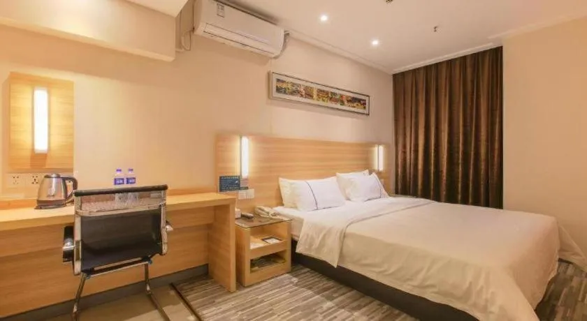 Bed in City Comfort Inn Wuhan Rui'an Street Metro Station