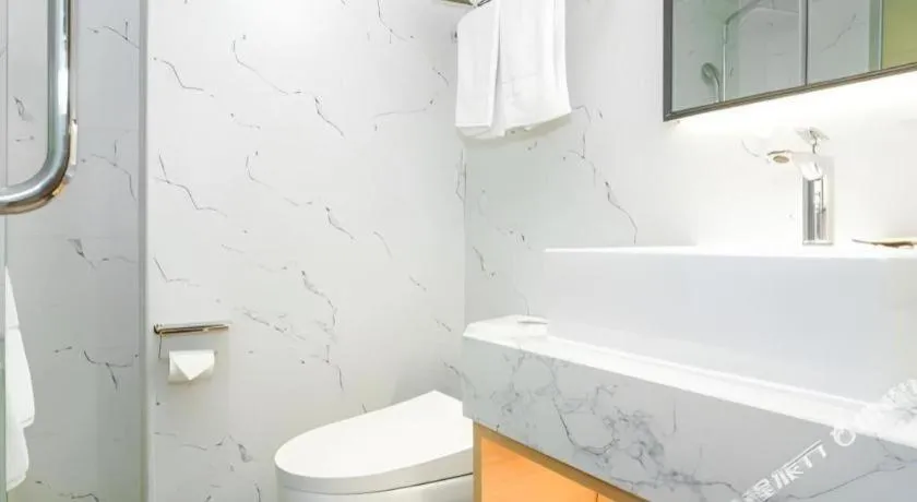 Borrman Hotel Zhuhai Gongbei Port Fuhuali Light Rail