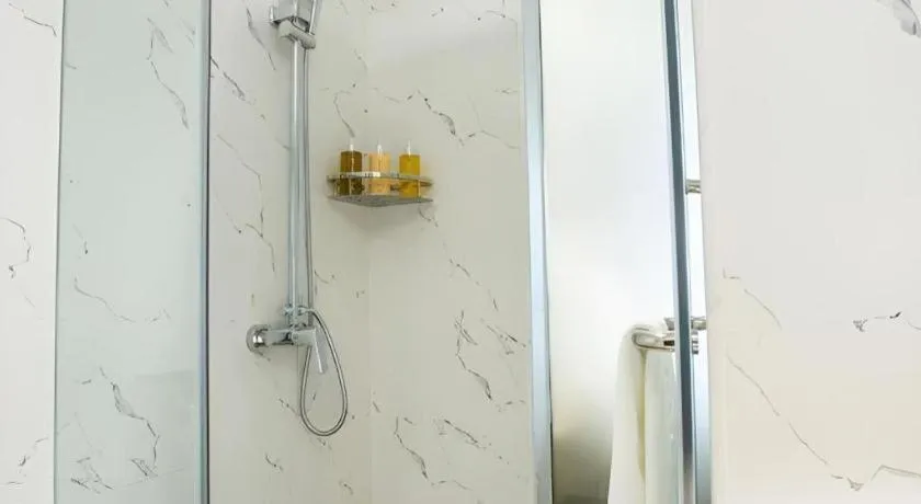 Borrman Hotel Zhuhai Gongbei Port Fuhuali Light Rail