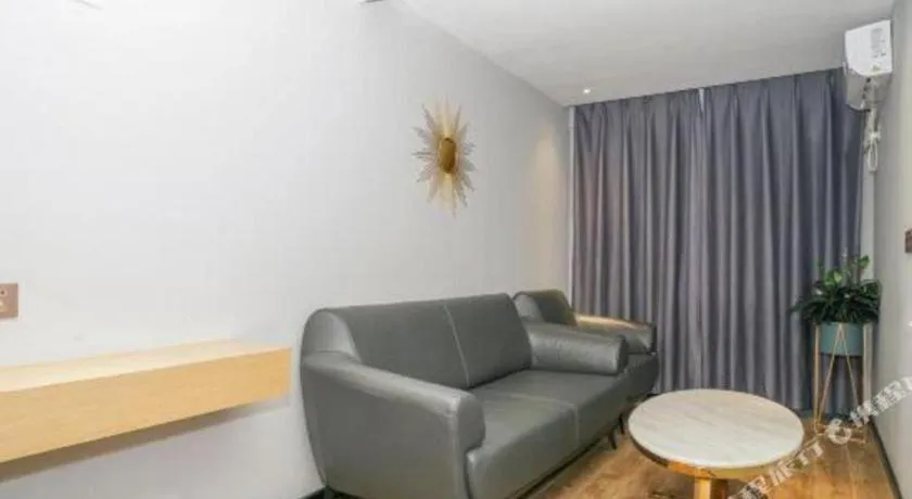 Borrman Hotel Zhuhai Gongbei Port Fuhuali Light Rail