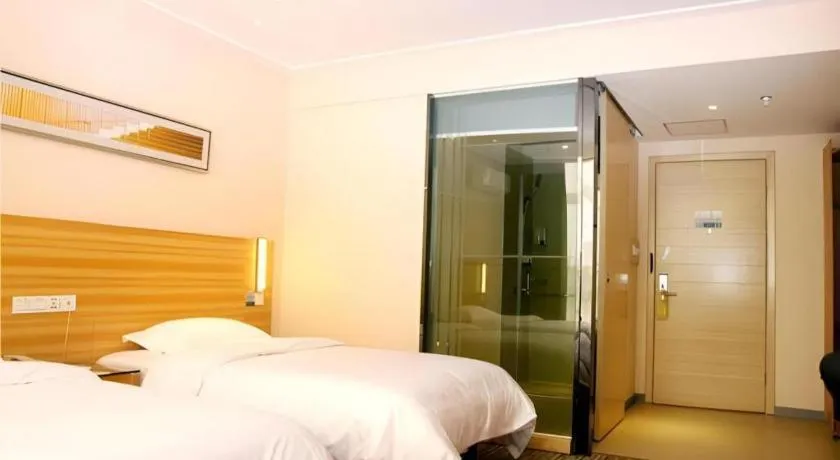 Bed in City Comfort Inn Qianjiang Longxiacheng