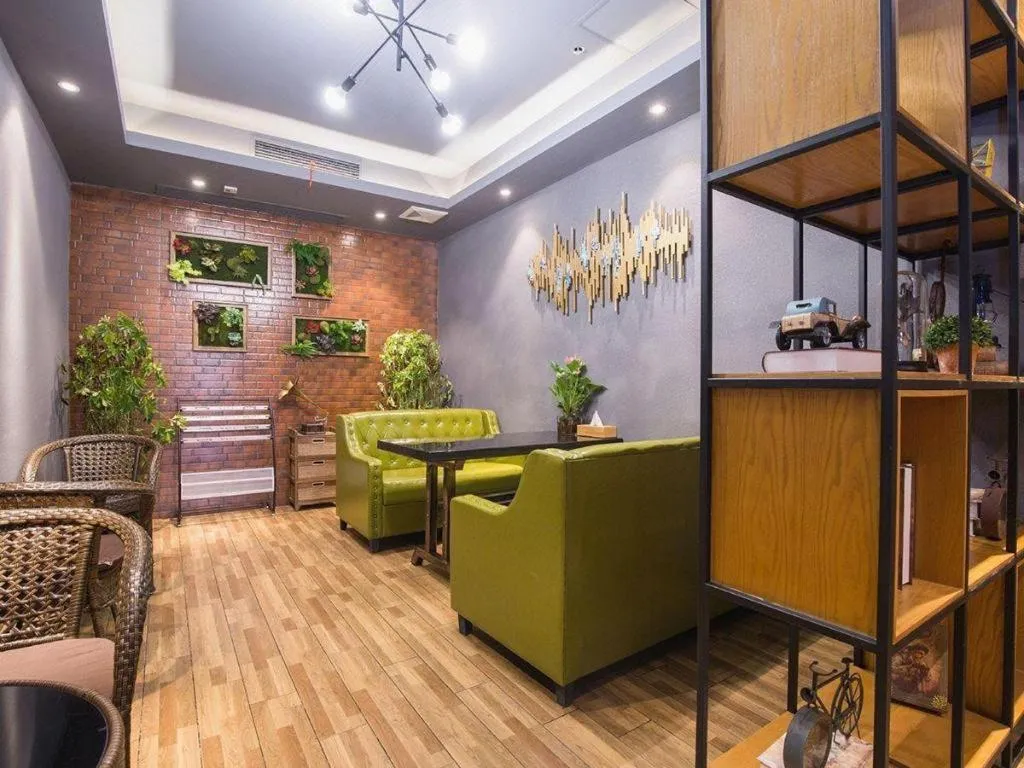 James Joyce Coffetel· Hefei Anhui Agricultural University