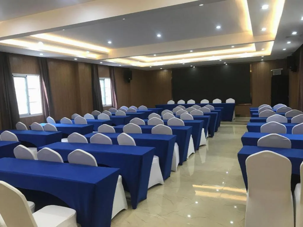 James Joyce Coffetel· Hefei Anhui Agricultural University