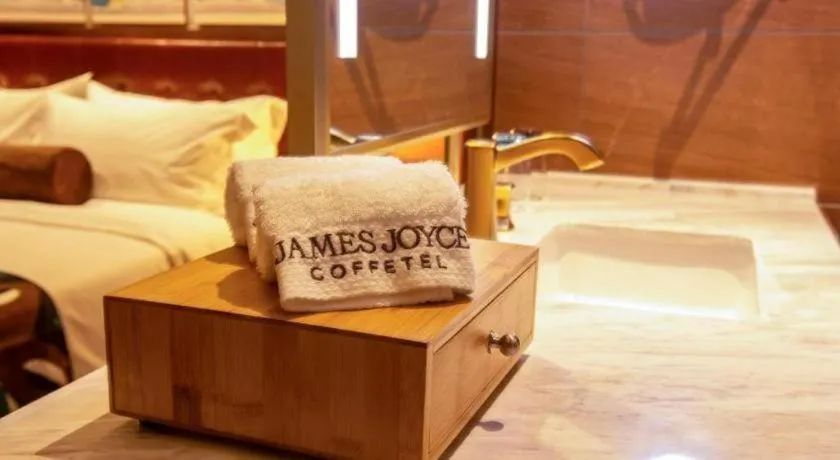 Bed in James Joyce Coffetel· Yinchuan International Exhibition Center Wanda Square Qinshui Street