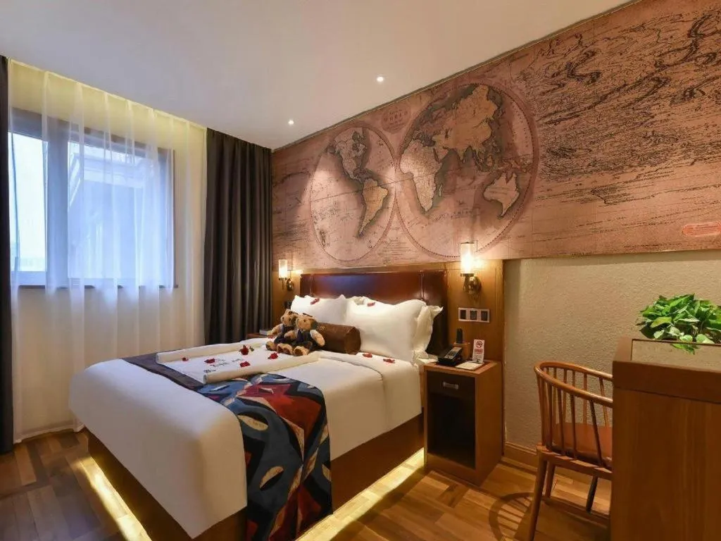 Bed in James Joyce Coffetel Beijing Station