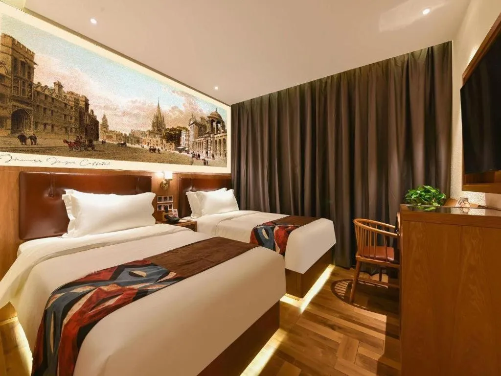 Bed in James Joyce Coffetel Beijing Station