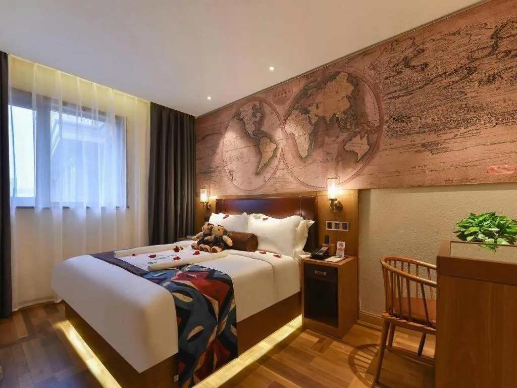 Bed in James Joyce Coffetel Beijing Station