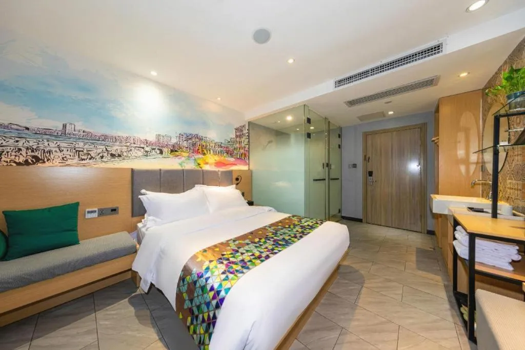 Bed in ZMAX Hotel Beijing Tongzhou Universal Tourist Resort Linheli Metro Station